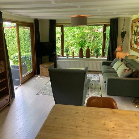 Chalet Wild Forest, Knus Chalet Op De Veluwe Met Gratis Parkeren プッテン エクステリア 写真